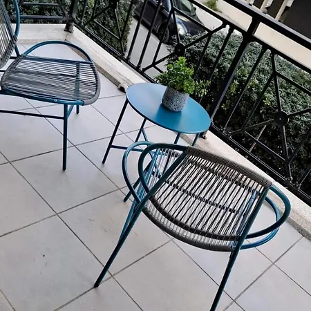 2 Bedrooms Flat Near Center *